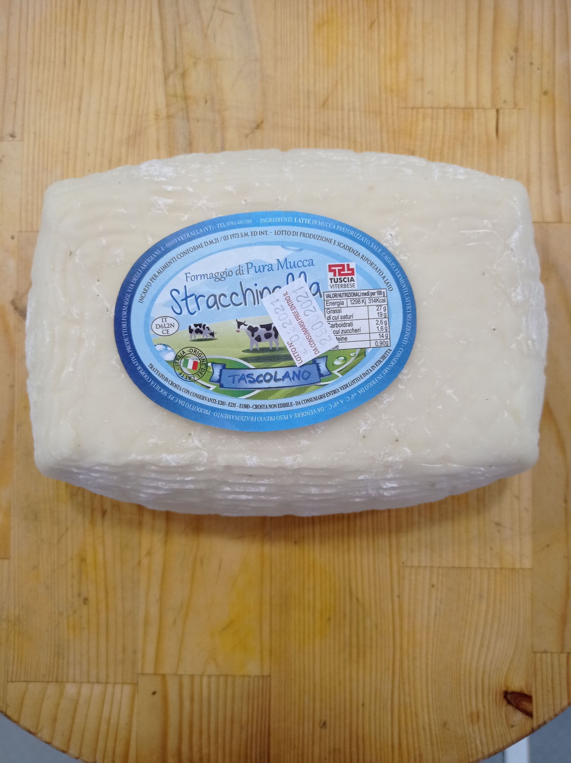 semi-aged cheese tascolano 10