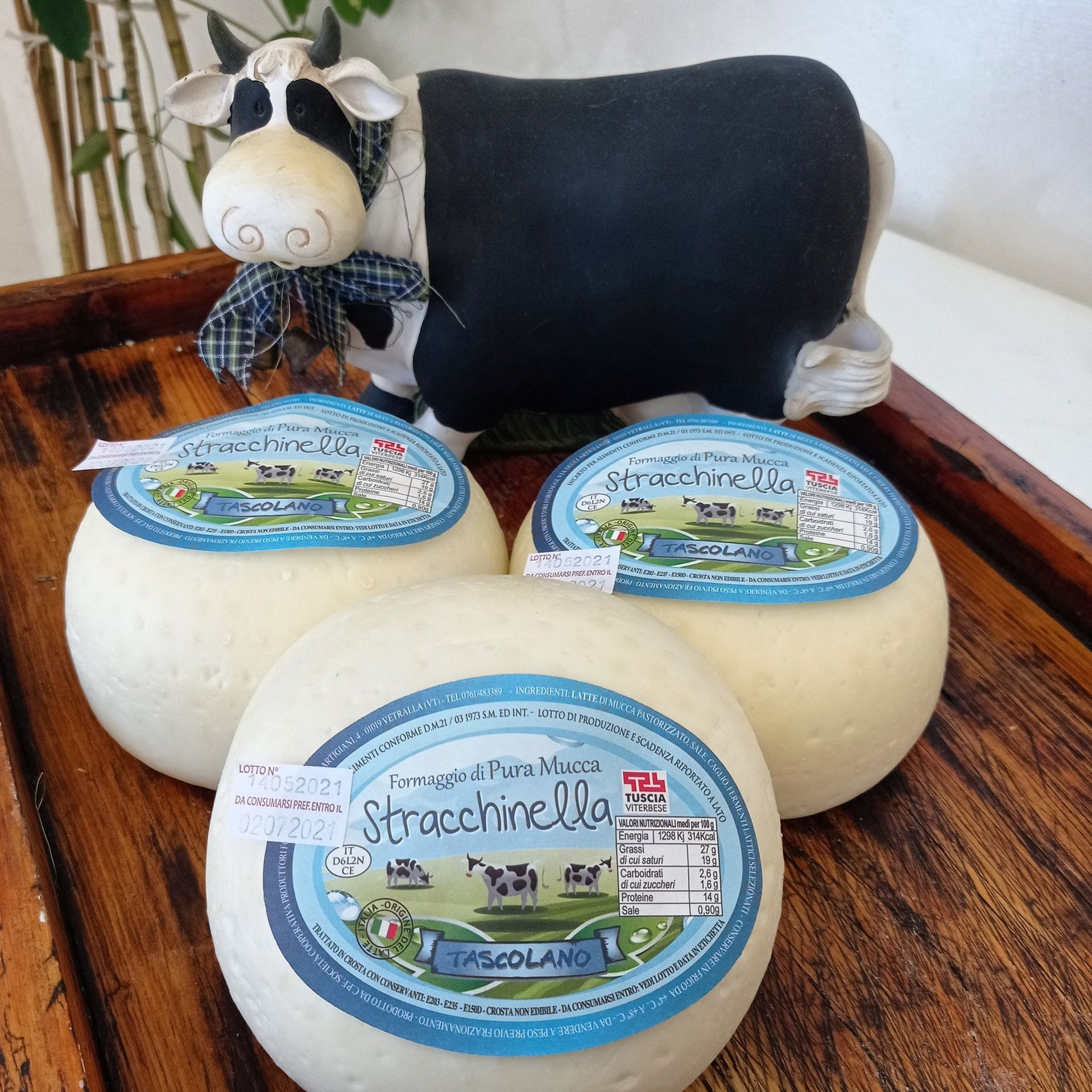 semi-aged cheese tascolano 6