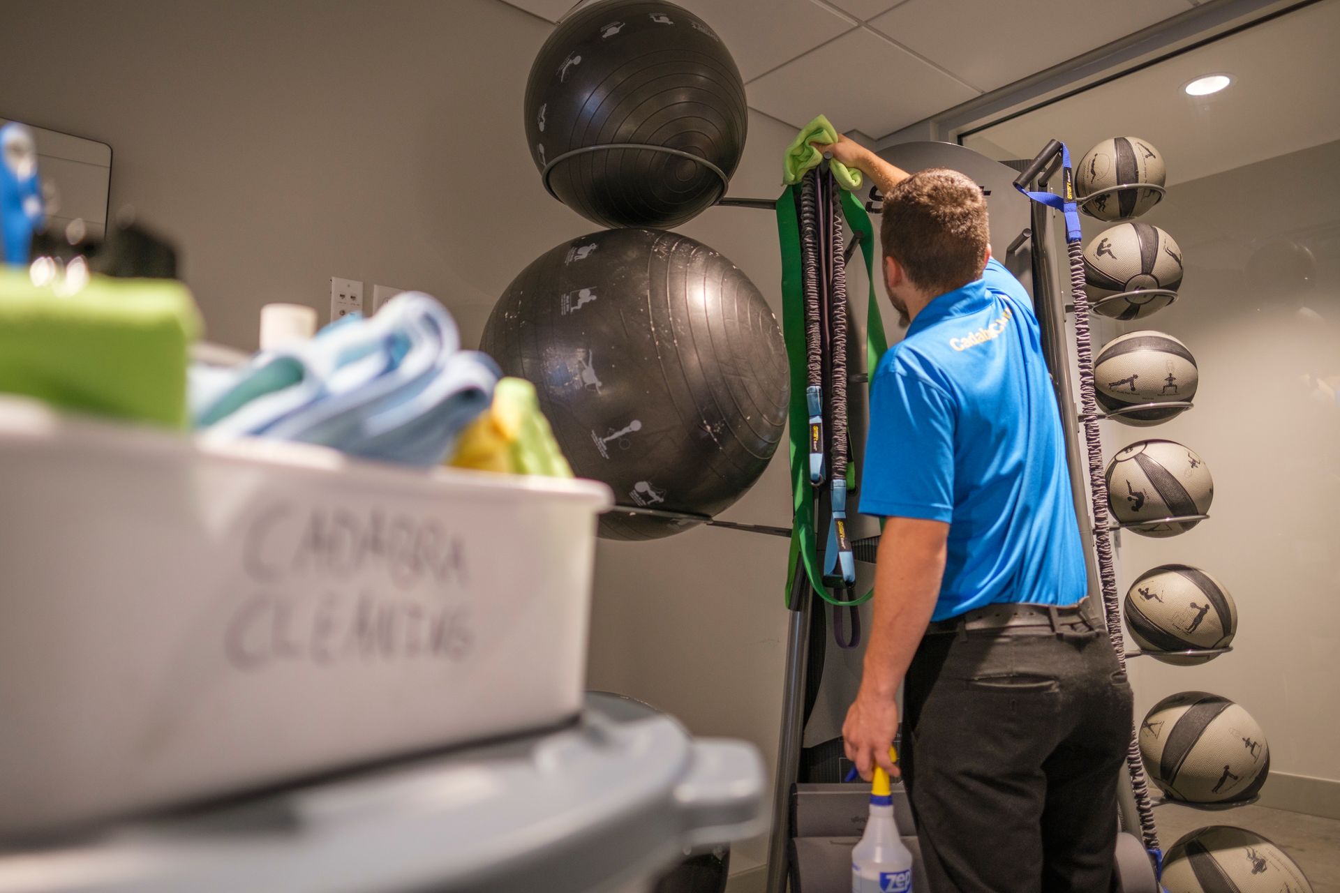 Best cleaning service for gyms, condos and office buildings near me 