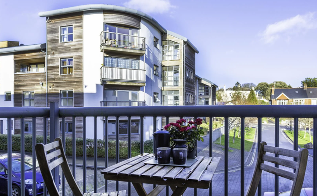 Endeavour Court Stoke