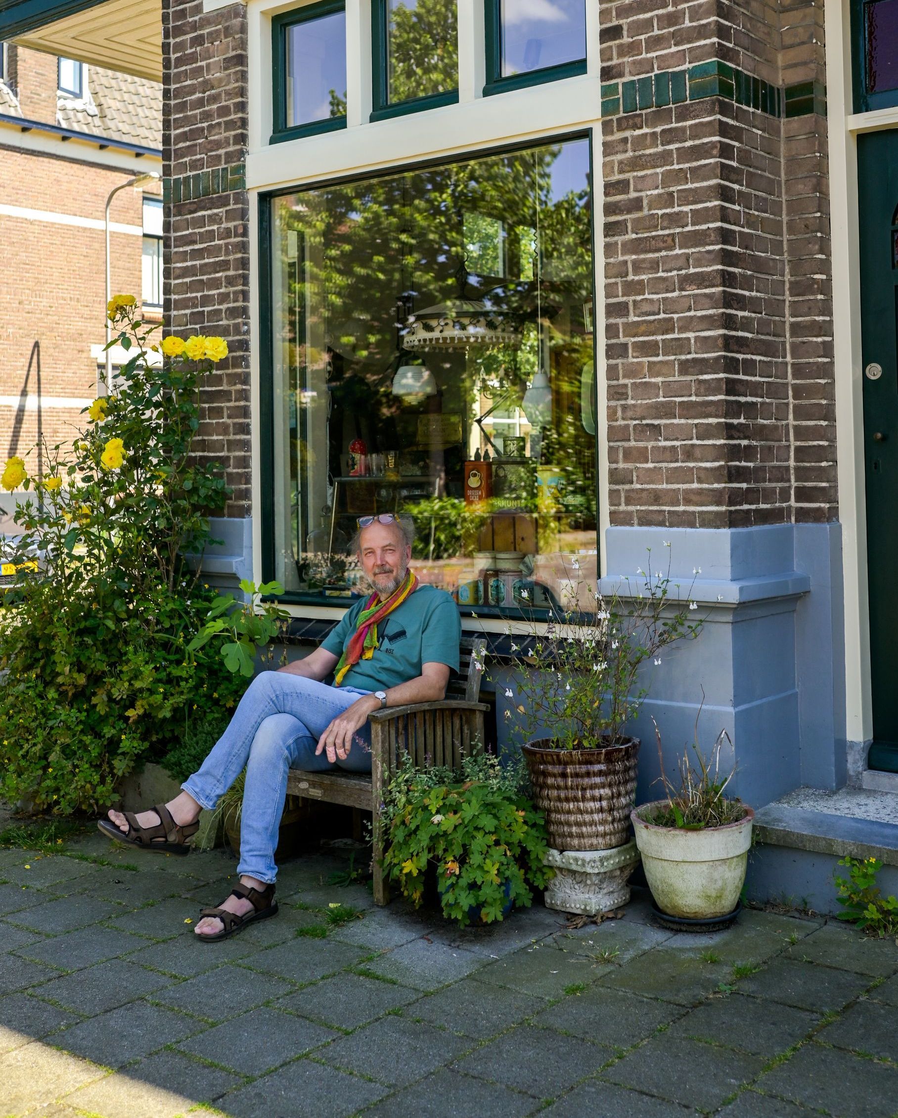 ‘Elk huis is erbij gebaat om goed geïsoleerd te zijn.’ Leonard woont sinds 1985 in Zandweerd. Ook werkt hij als energiecoach voor de Energiecoöperatie Deventer. 