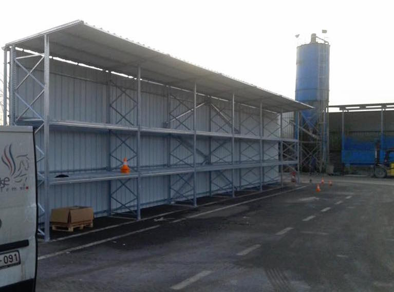 WSI - Palletstelling buiten met overkapping