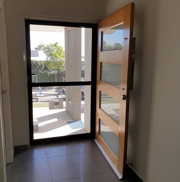 Security Screens Darwin, Doors and Windows AP Screens & Maintenance