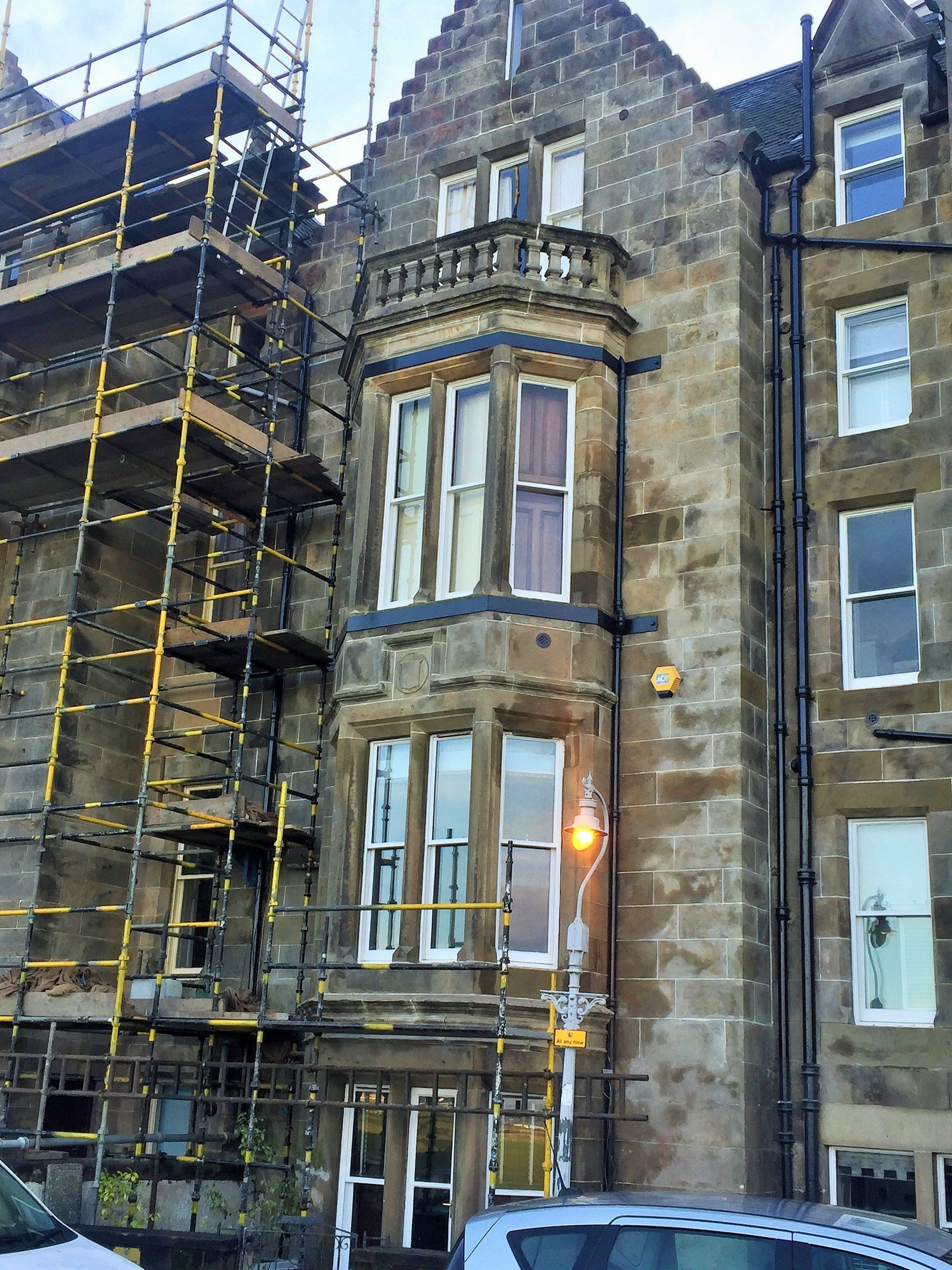 building refurbishment scaffolding
