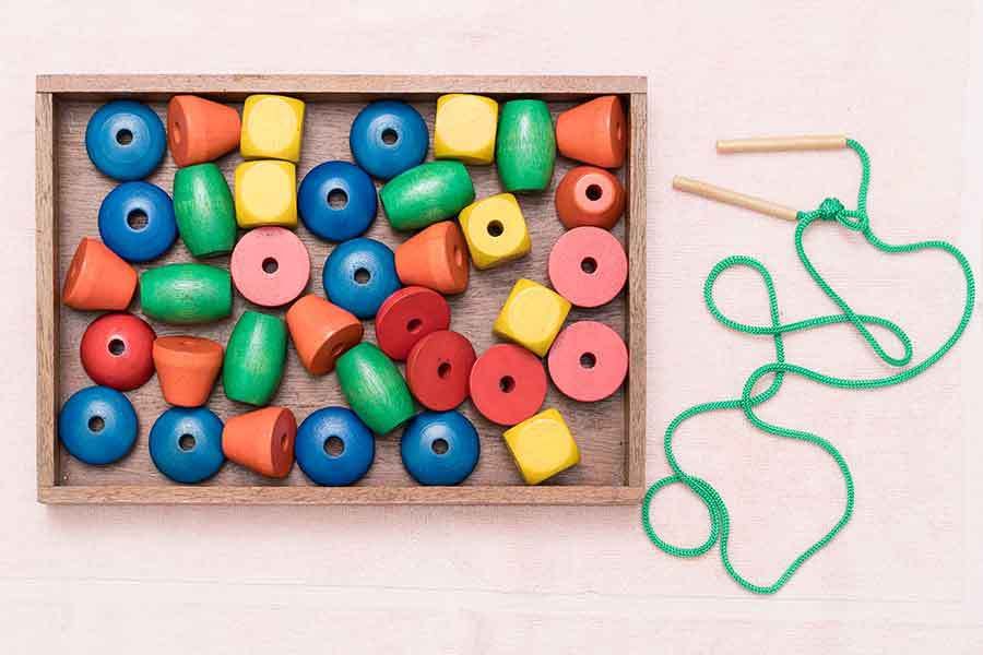 Montessori threading bead kit