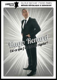 un uomo in giacca e cravatta sta su un poster.