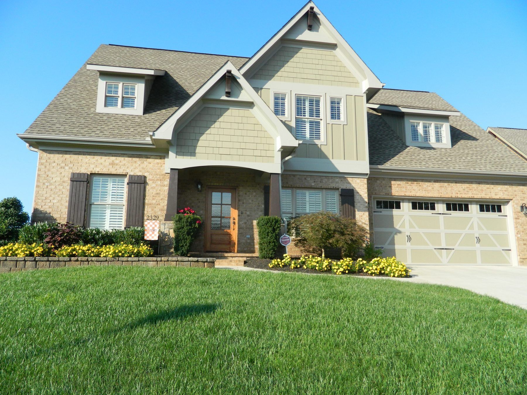 McLains home exterior paint services