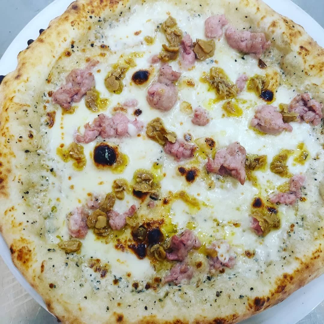 pizza bianca