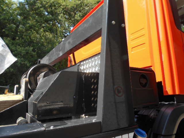 raddrizzatura e riparazione per le cabine