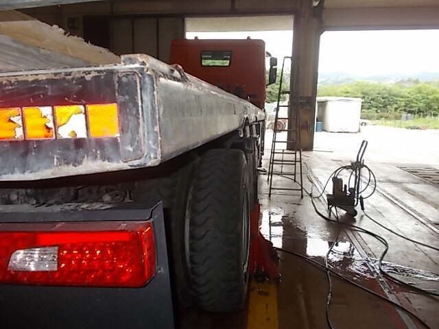 raddrizzatura e riparazione per le cabine