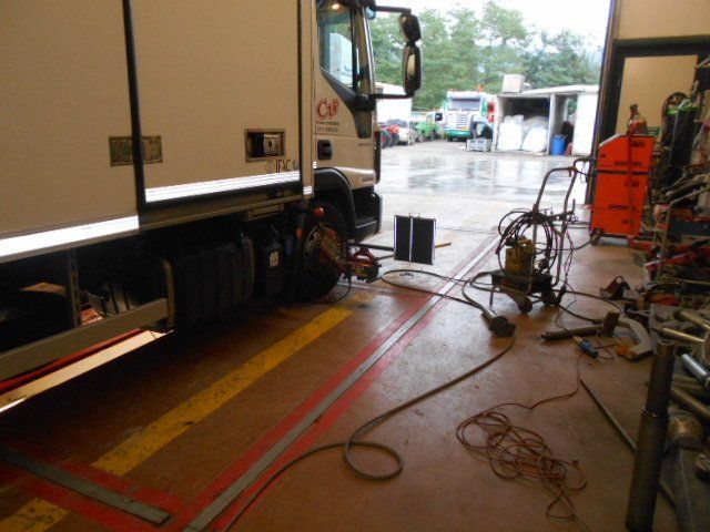  raddrizzatura e riparazione per le cabine