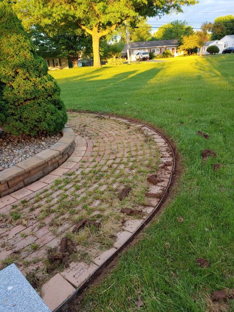 Oneida City School District Alumni Brick Garden