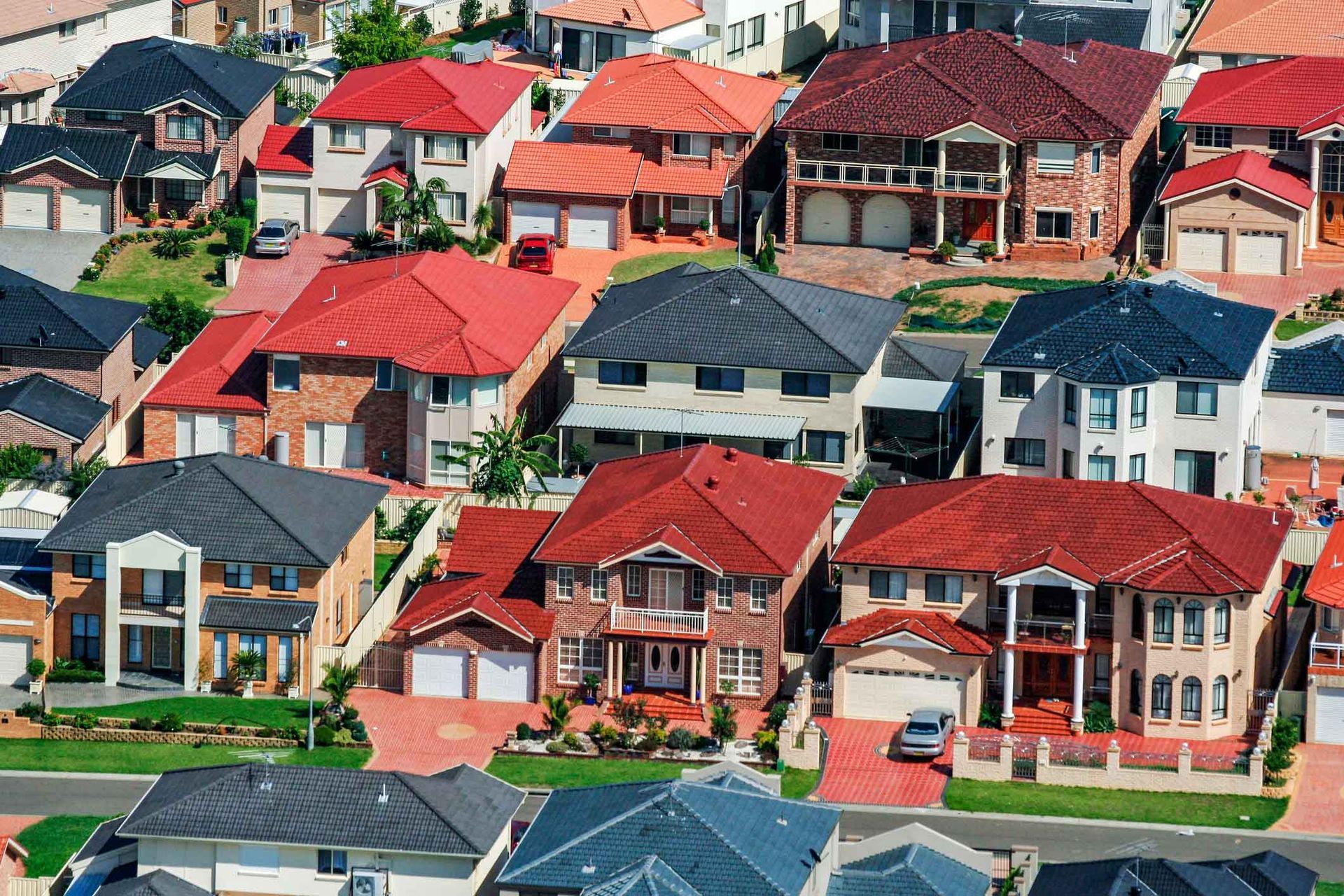 Colourful Houses In Suburb – Hornsby Heights, NSW - Donnelly Roof Repairs Pty Ltd