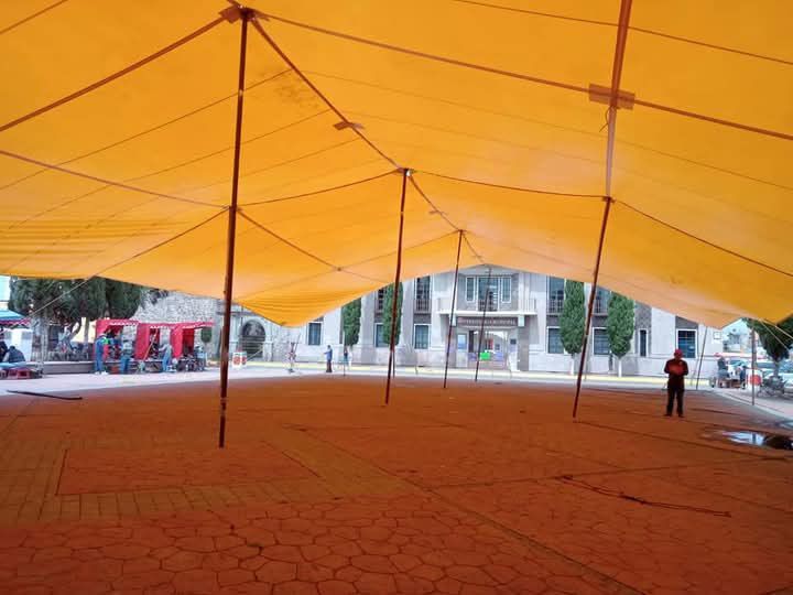 LONAS Y CARPAS LOCEM