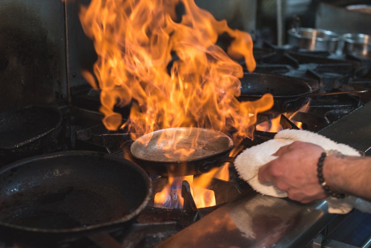 craft-on-9-flaming-pan-photo