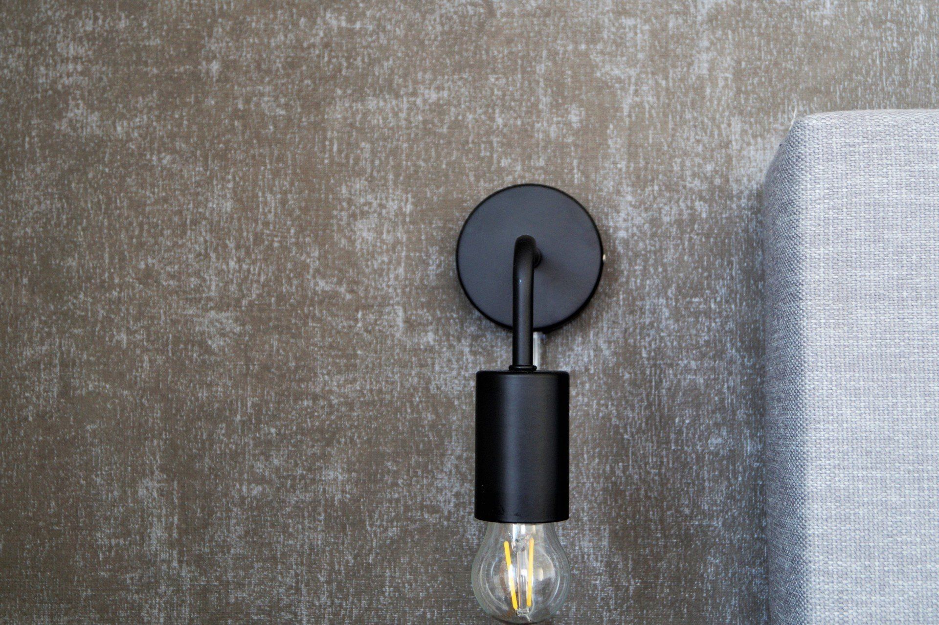 Mooi behang in de slaapkamer.