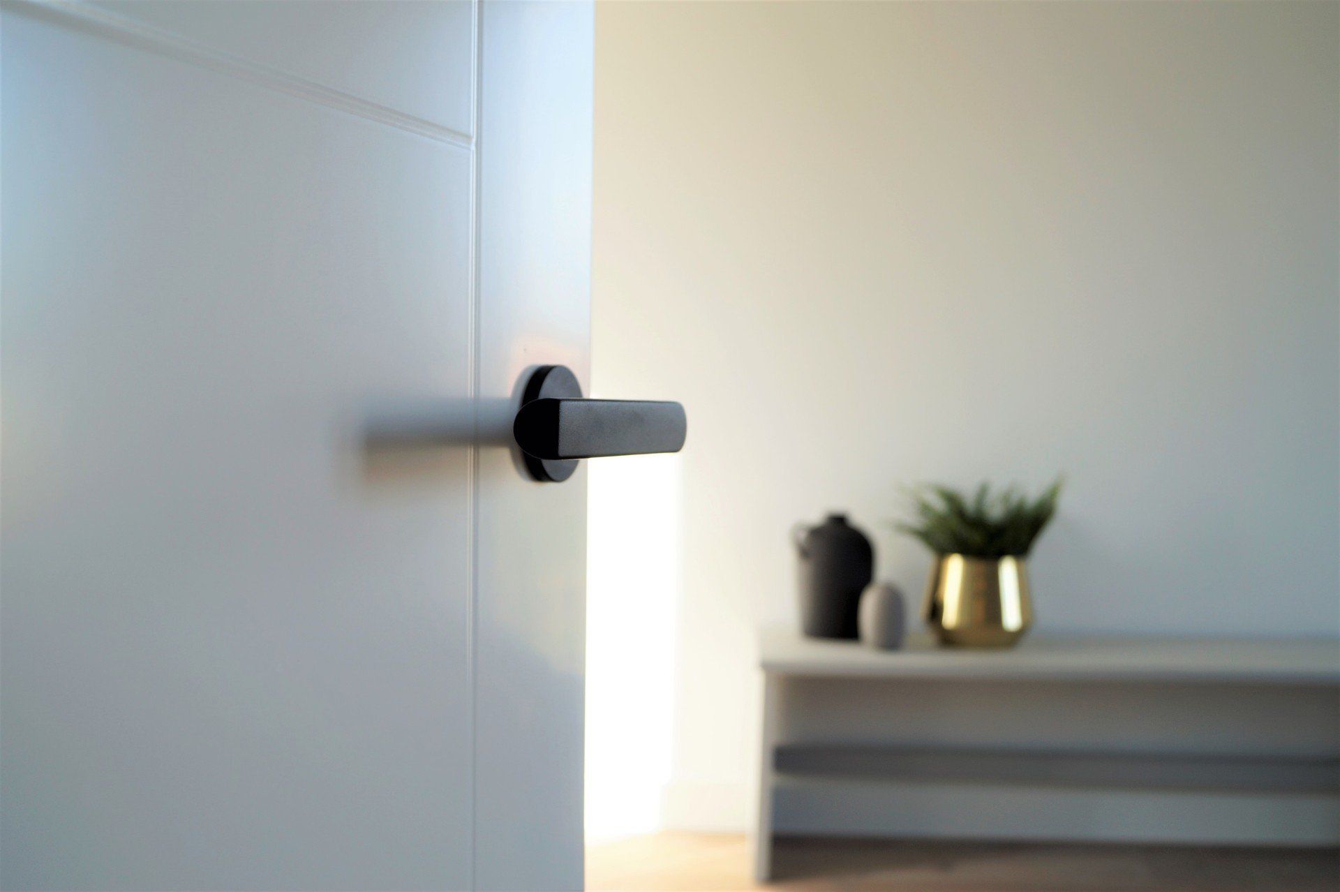 Binnenkijken in de master bedroom.