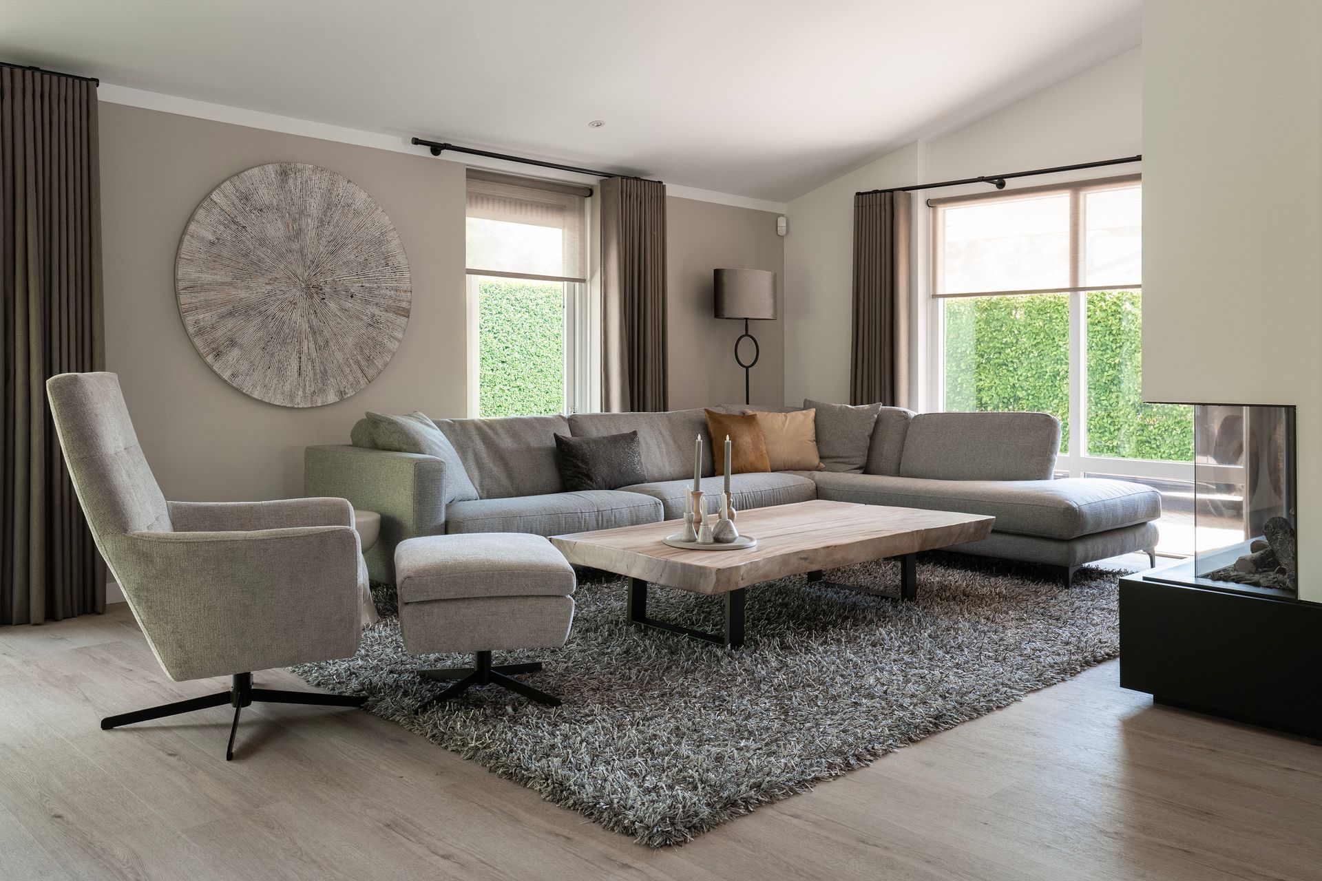 Huiselijke, tijdloze woonkamer