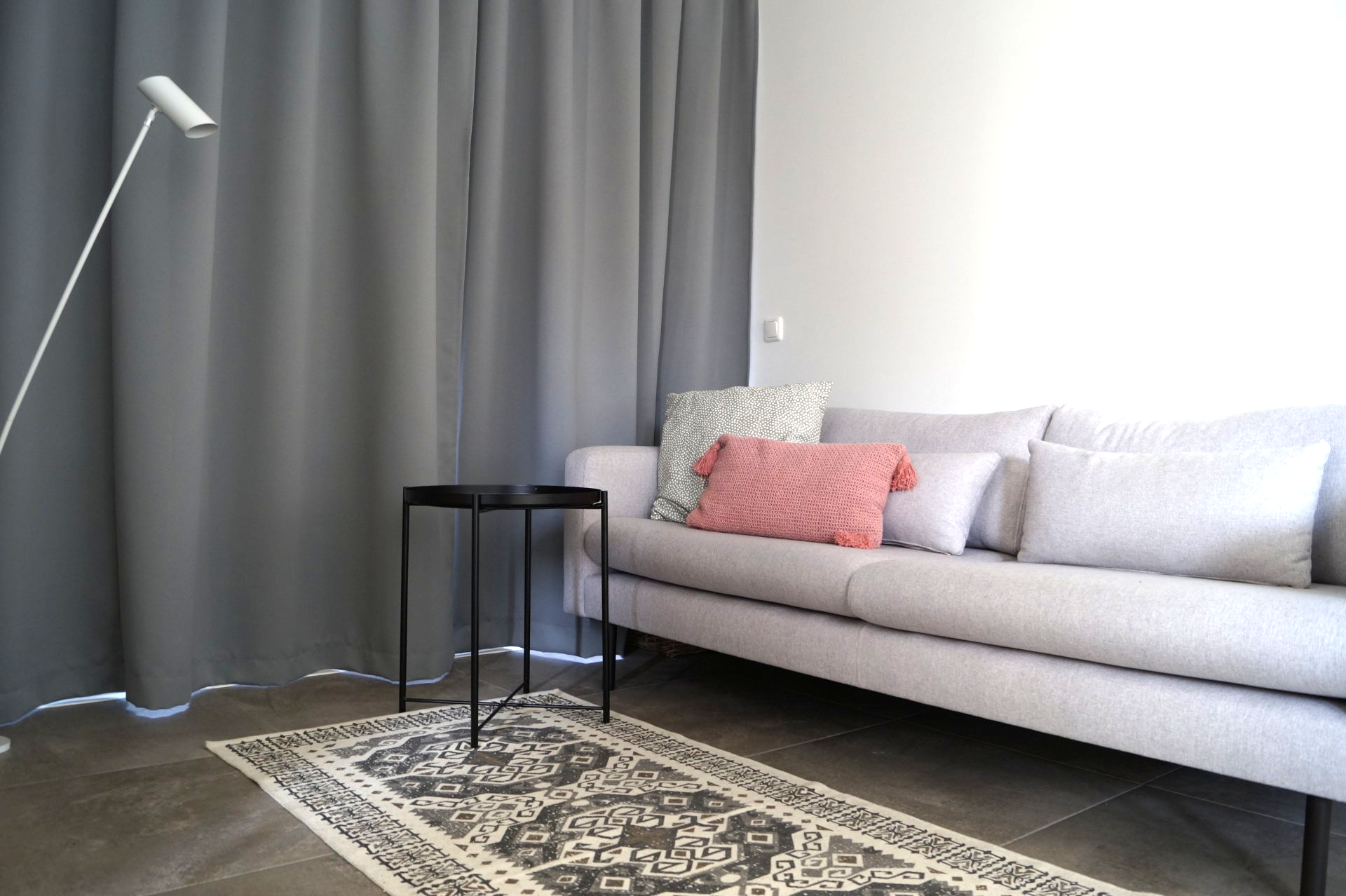 Zithoek in de speelkamer.