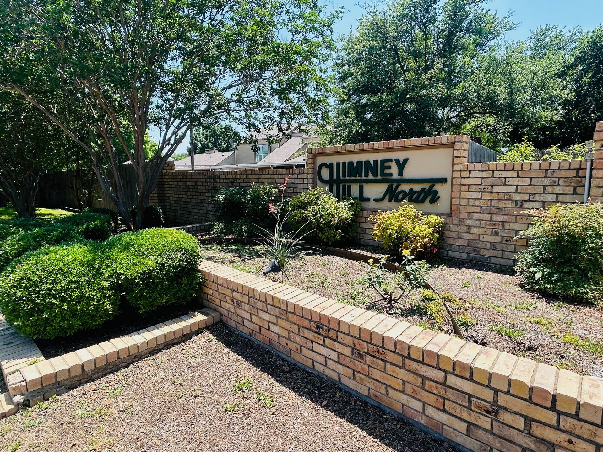 Chimney Hills North