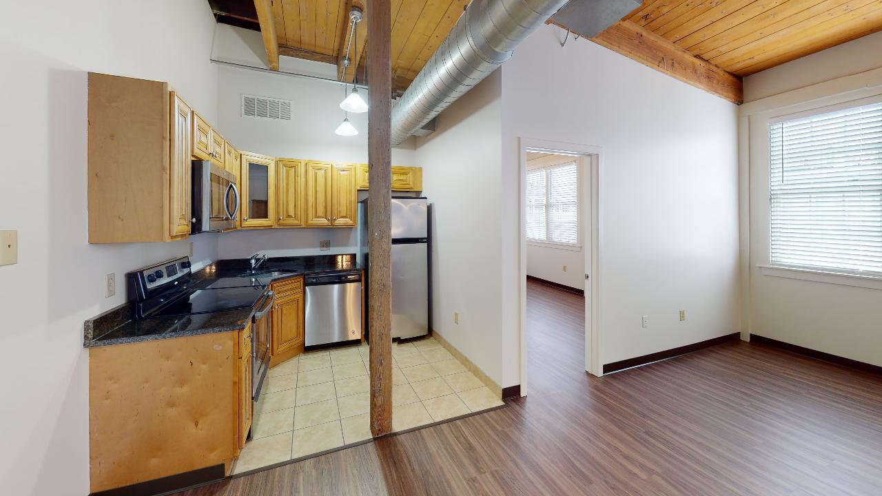 EMERSON SHOE LOFTS - Kitchen