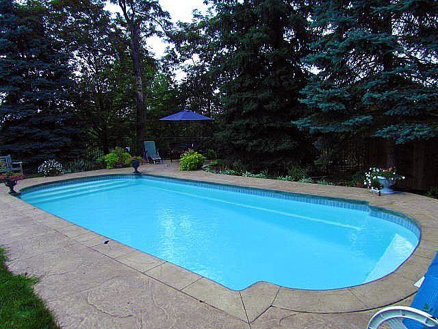 Fiberglass Pool Bench Steps — Staunton, VA — Valley Pool & Spa