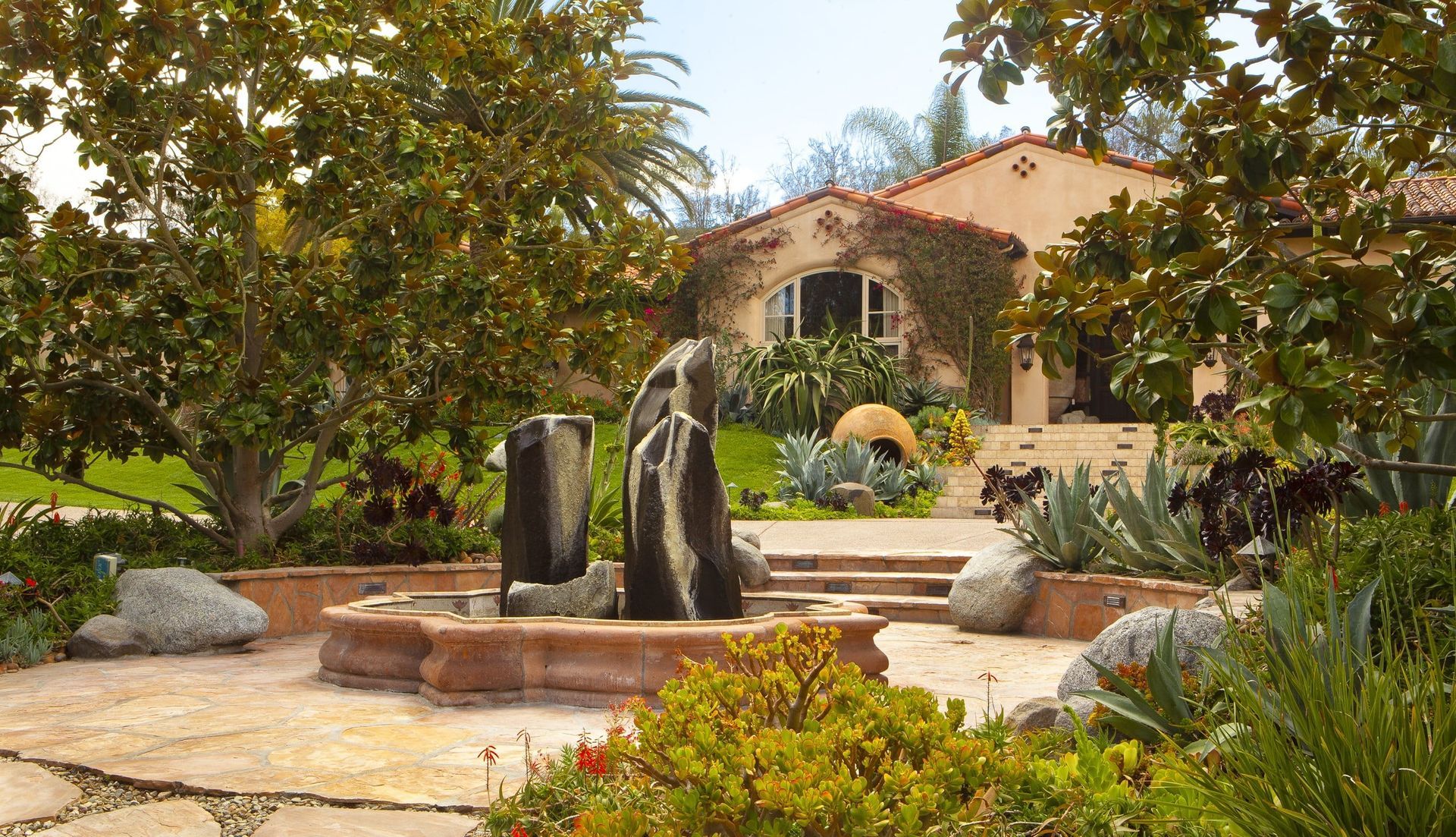 Center Fountain — Culver City, CA — Gregory Davis & Associates