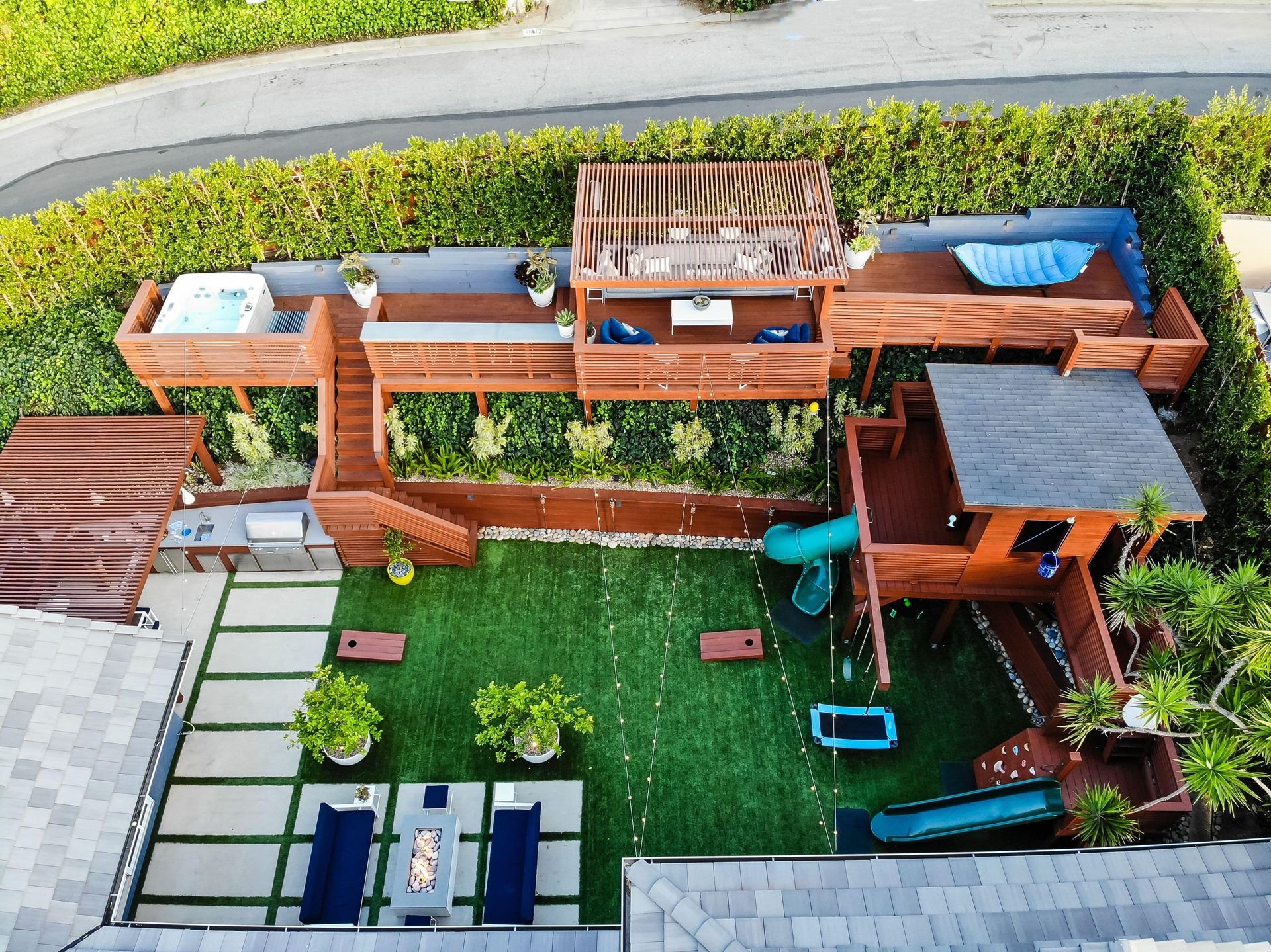 Elevated Deck — Culver City, CA — Gregory Davis & Associates