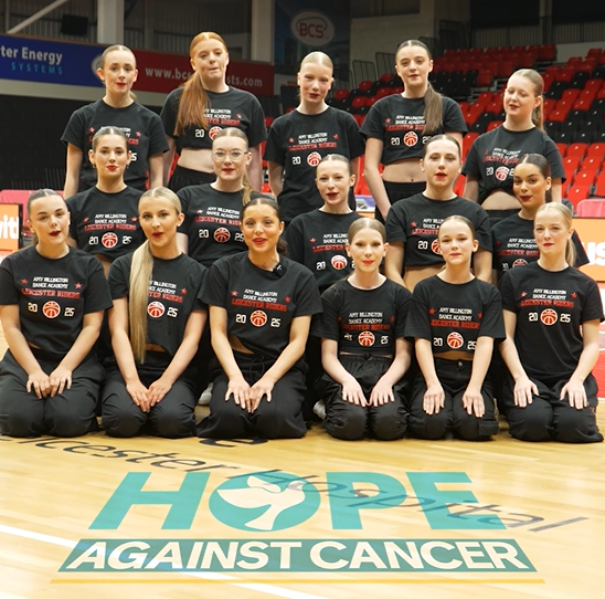 Singers from the Amy Billington Dance Academy