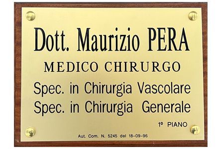 targa dello studio dott. Pera Maurizio