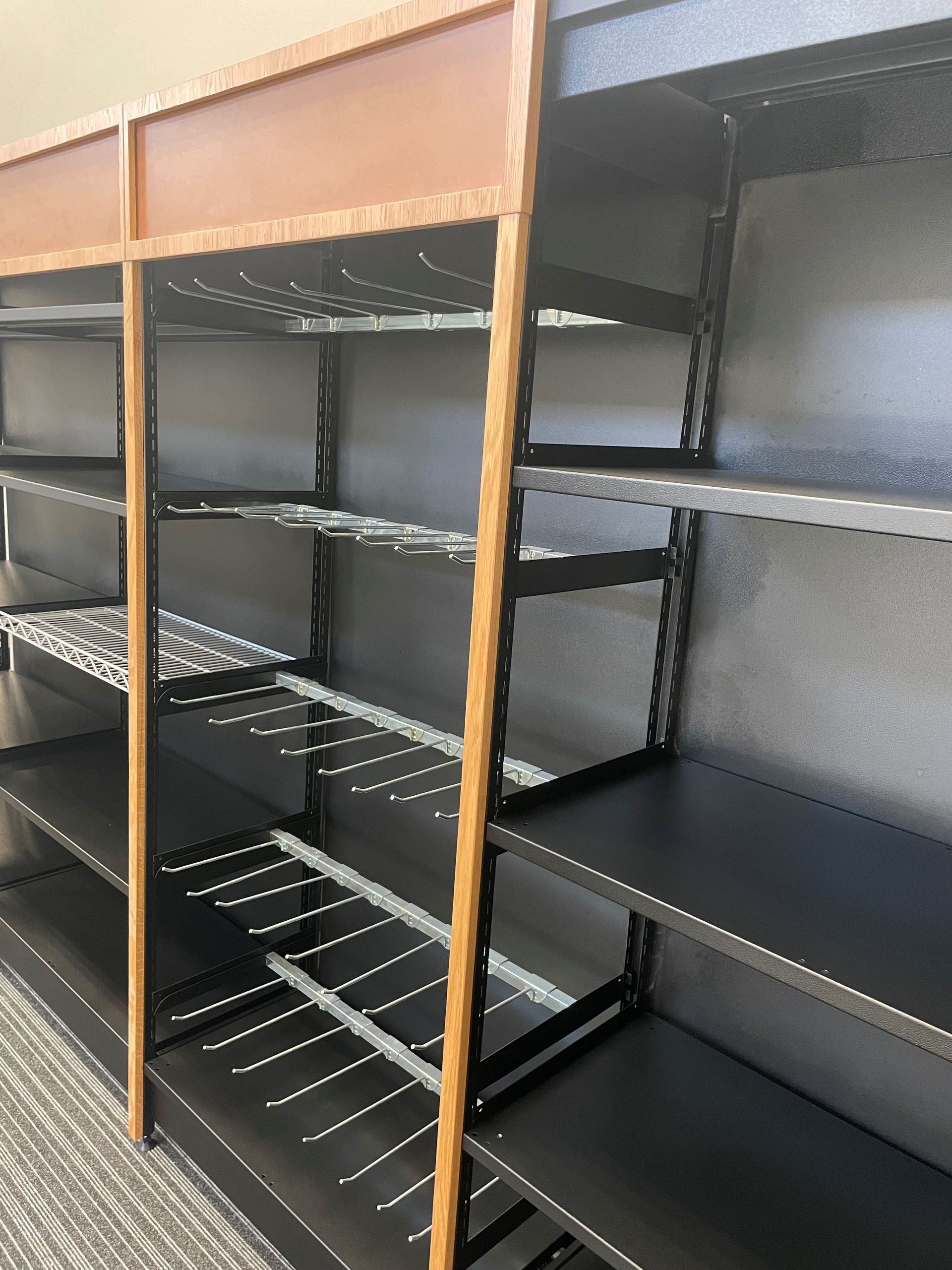 WOODEN SHOPFITTING 5 - KK Shelving