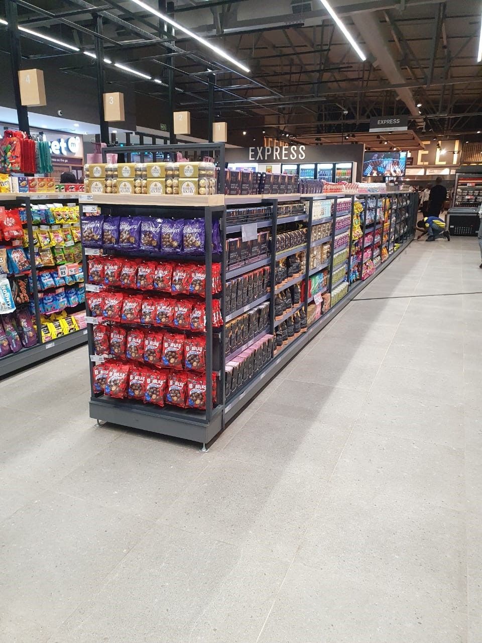 QUEUING 1- KK Shelving