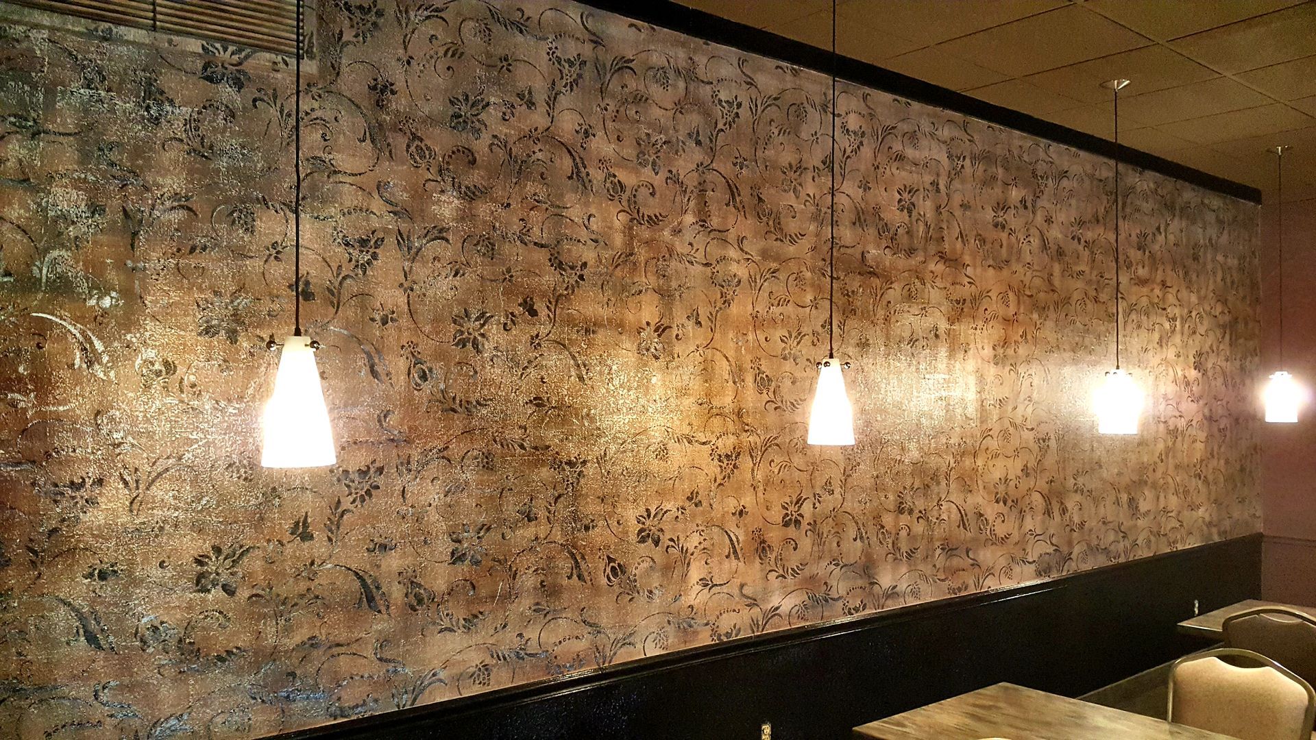 Textured walls for a restaurant