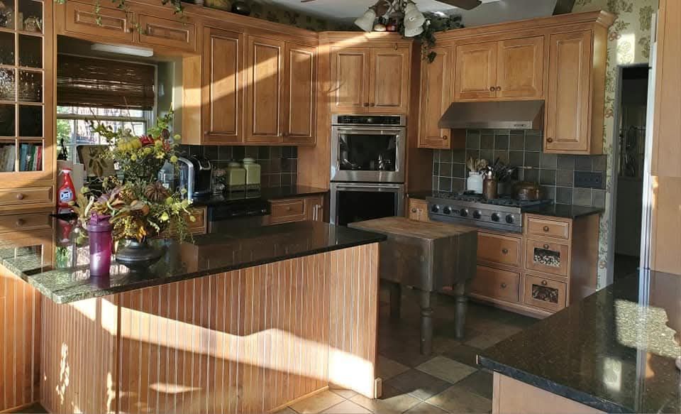 Wooden kitchen cabinets Before