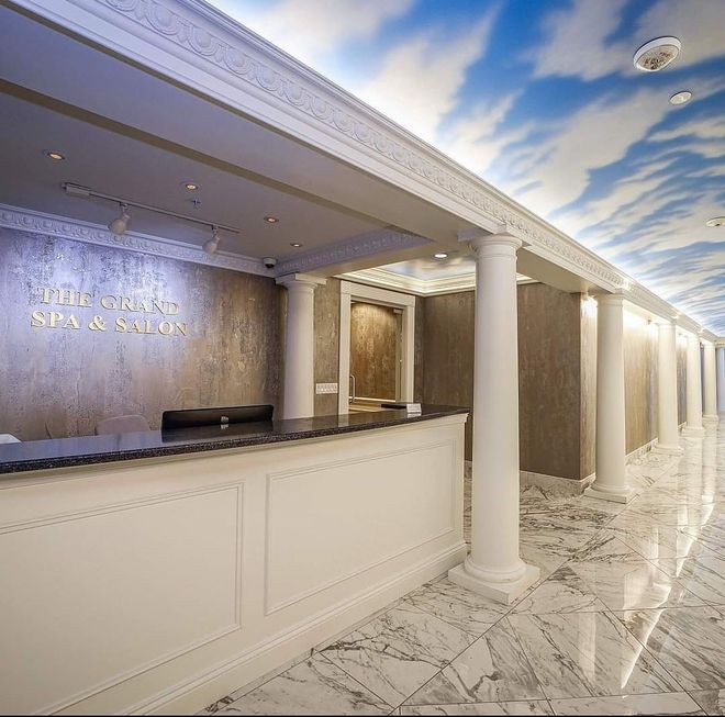 Commercial spa and salon artist painting