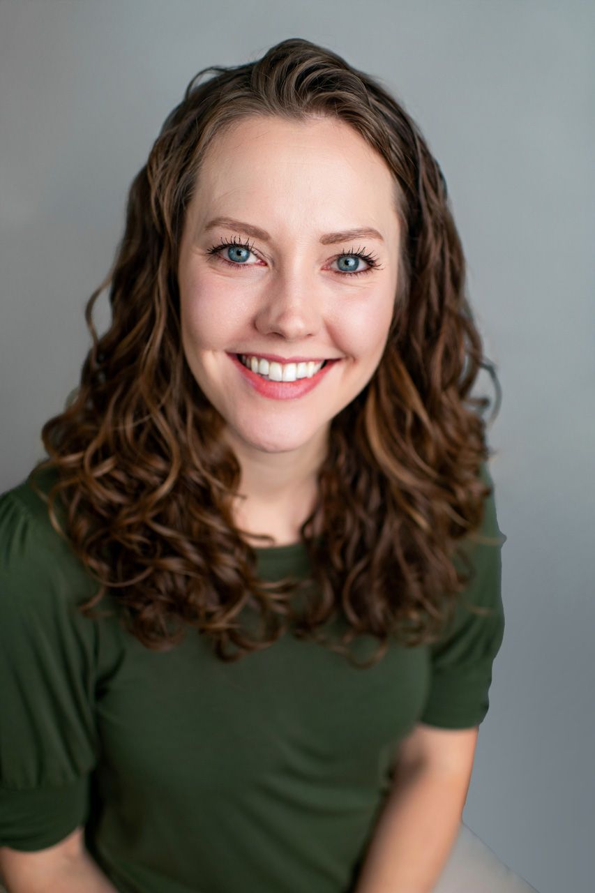 Melanie, Assistant Director