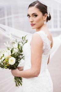British Bridal WD108
ivory wedding dress
size 6