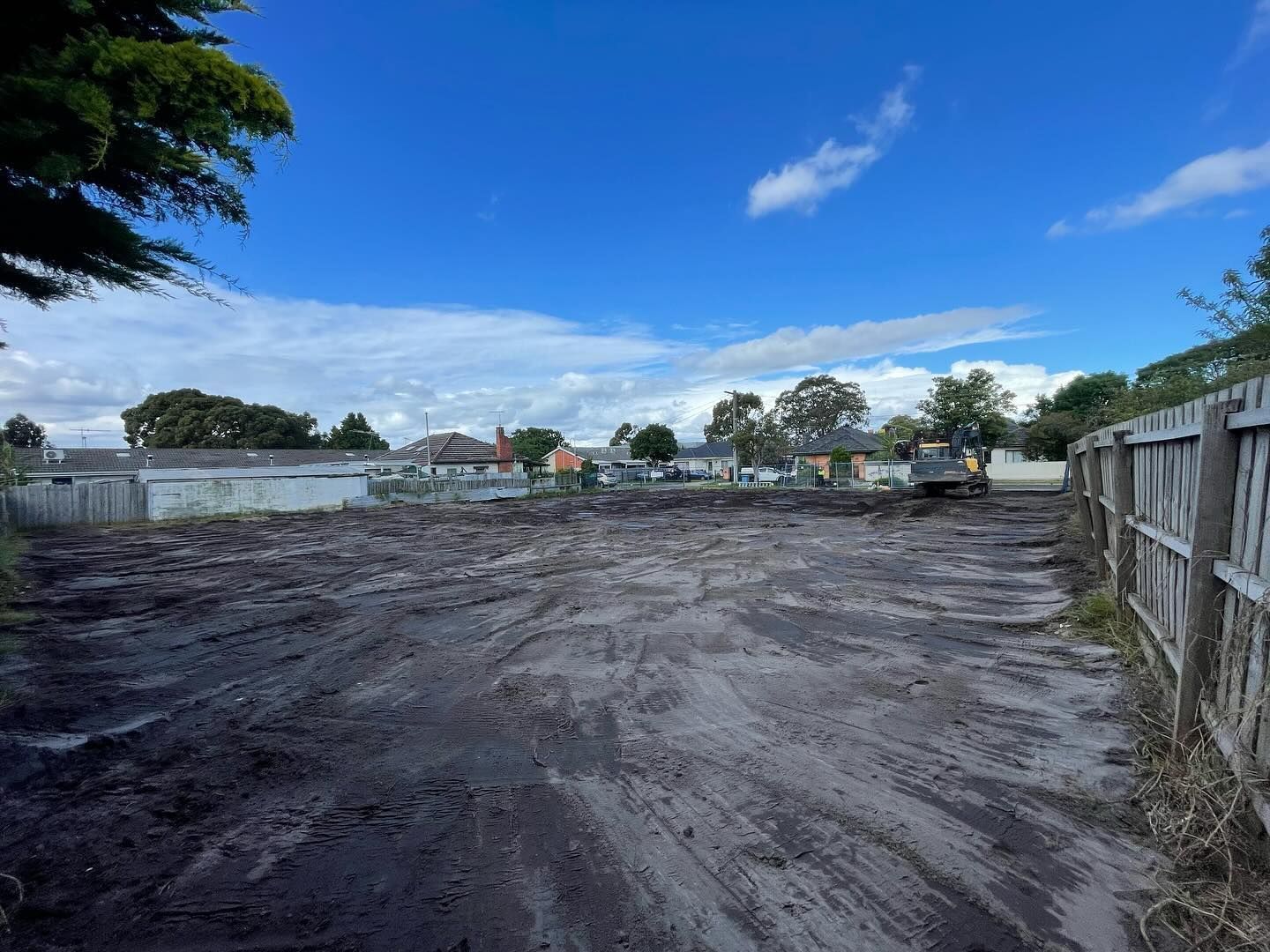 There is a lot of dirt in the middle of the road.