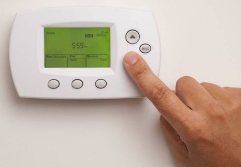 Cooling and heating controls