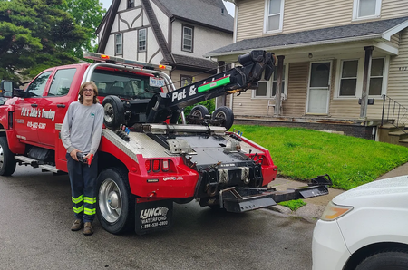 Towing Car β Sylvania, OH β DCβs Auto Care Towing Car β Sylvania, OH β DCβs Auto Care