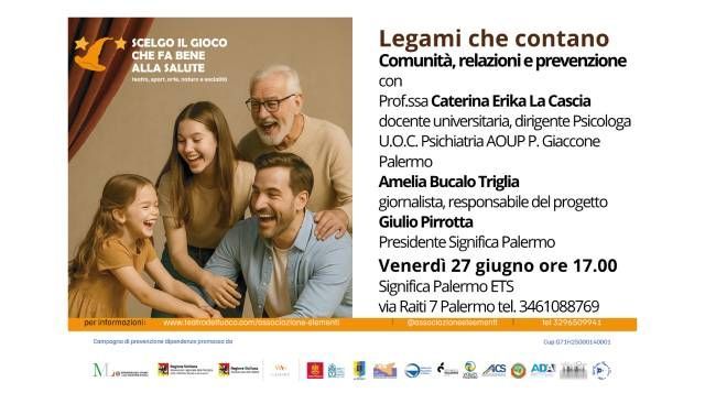 Un manifesto per corso di teatro con la foto di un uomo