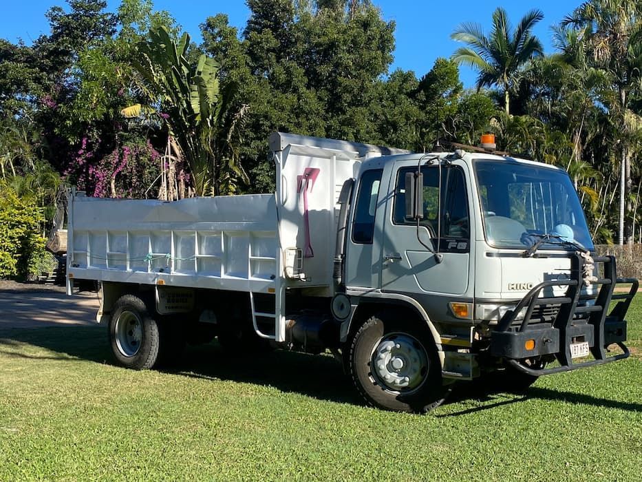 Excavation Service Truck - Excavator Hire Kelso, QLD