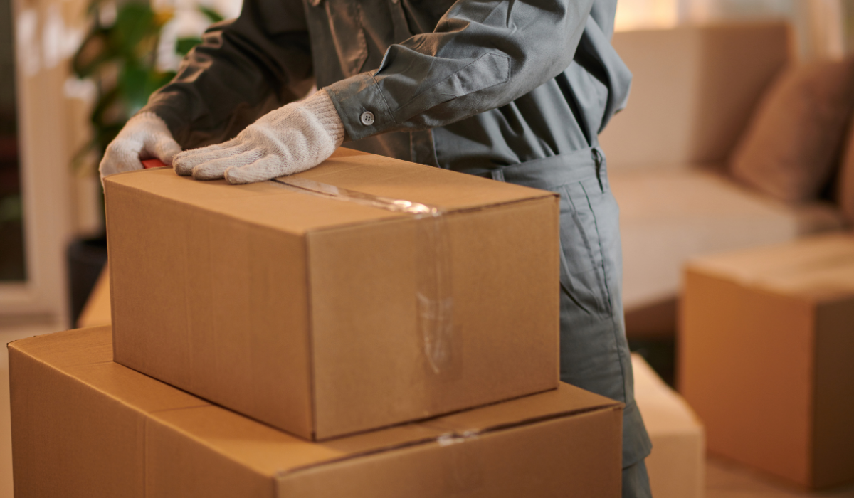 How Professionals Protect Your Valuables, Art Pieces, and Fragile Items During Packing