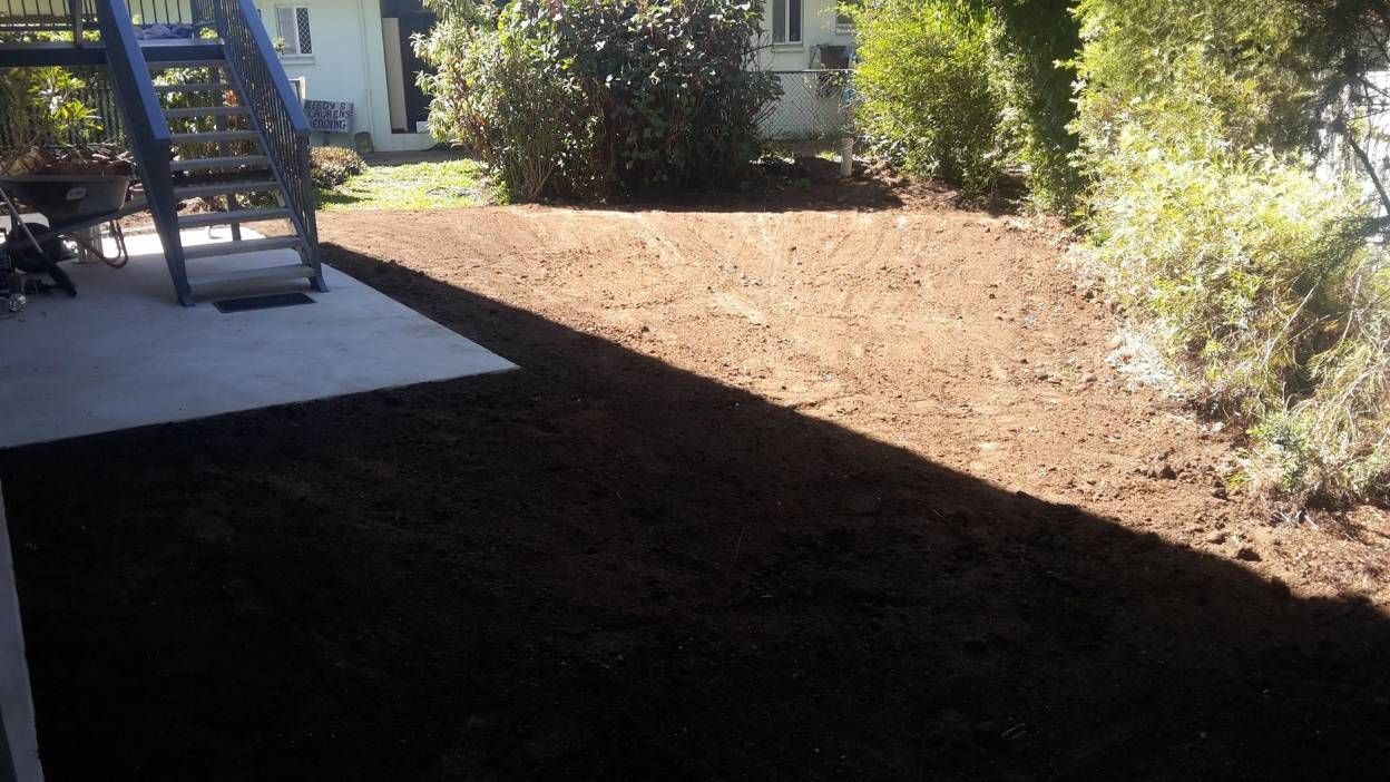 A Backyard With A Lot Of Dirt And A Staircase In The Background — Territory Industries Pty Ltd In Larrimah, NT