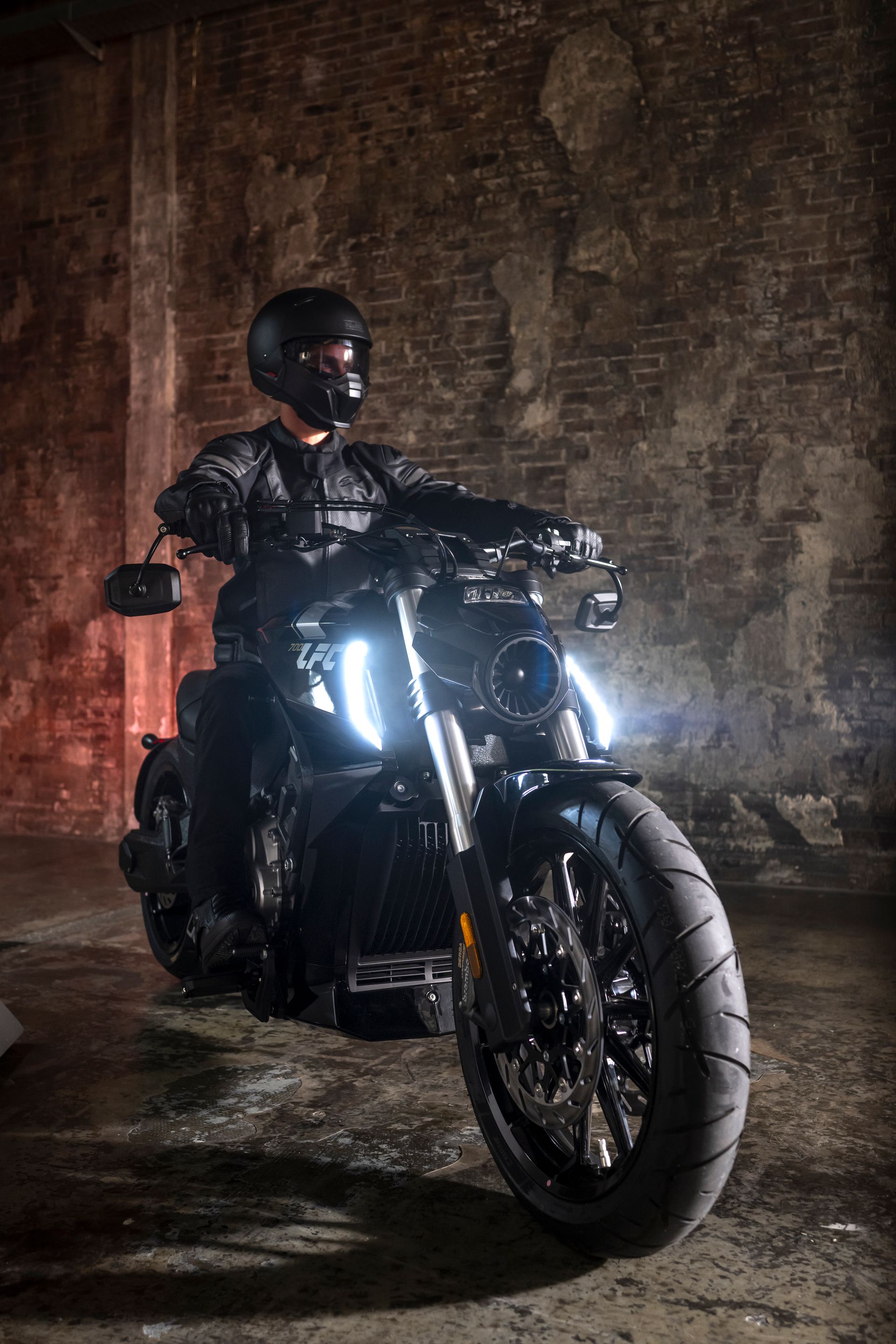 concessionaria moto borgomanero nuovo benda lfc700