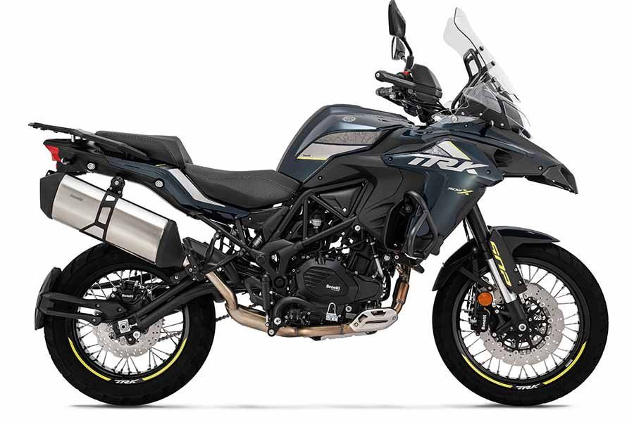 Moto benelli trk 502 x nera