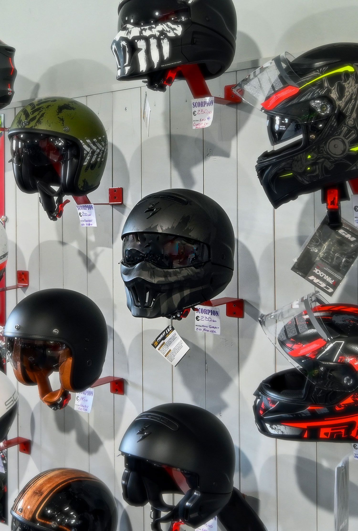 caschi motociclista Borgomanero