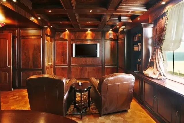 vernice legno per interni