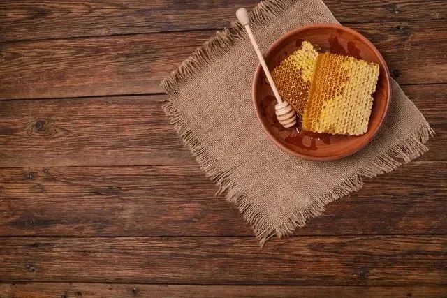 OLII PER PROTEZIONE DEL LEGNO