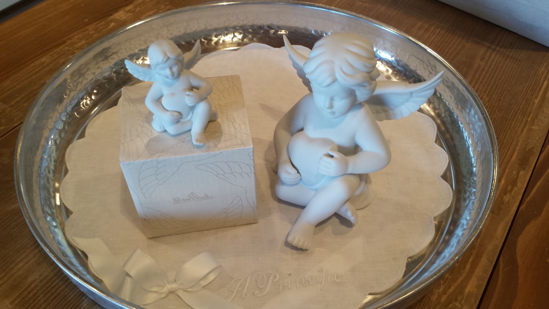 bomboniere con angioletto per un battesimo